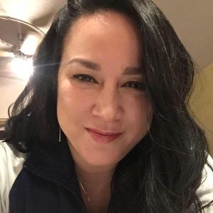 Meet your Posher, Elizabeth